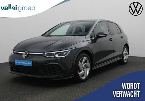 Volkswagen Golf, 2022