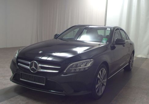 Mercedes-Benz C 300, 2021