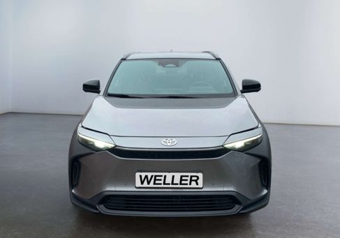 Toyota bZ4X, 2022
