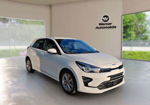 Kia Rio, 2023 3