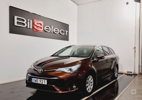 Toyota Avensis, 2015