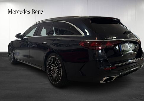 Mercedes-Benz E 300, 2026 3