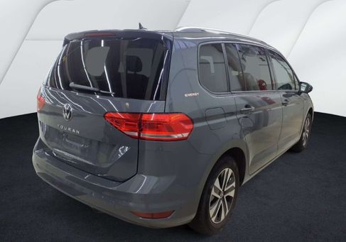 Volkswagen Touran, 2026 3