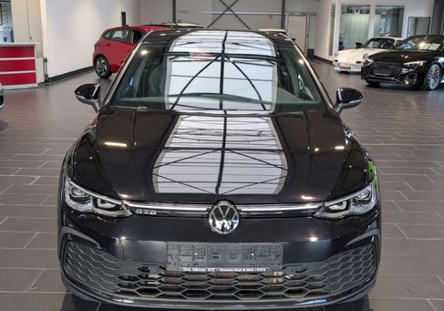 Volkswagen Golf, 2022 3