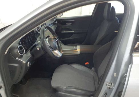 Mercedes-Benz C 220, 2023