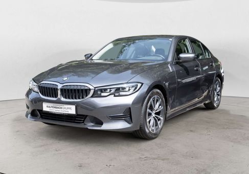 BMW 318, 2020
