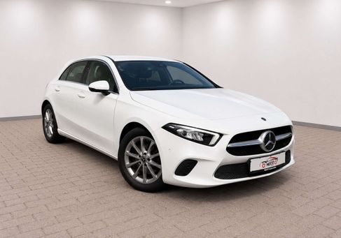 Mercedes-Benz A 220, 2020 3