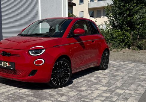 Fiat 500, 2025