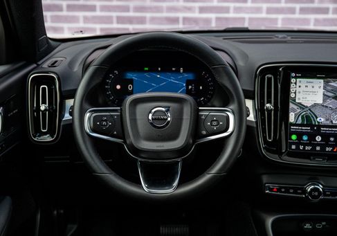 Volvo XC40, 2026 3