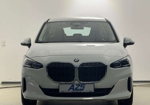 BMW 218, 2022 3