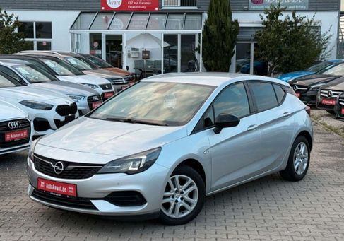 Opel Astra, 2021