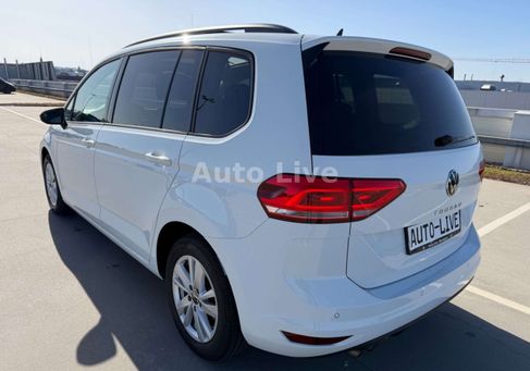 Volkswagen Touran, 2022 3