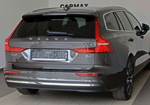 Volvo V60, 2023