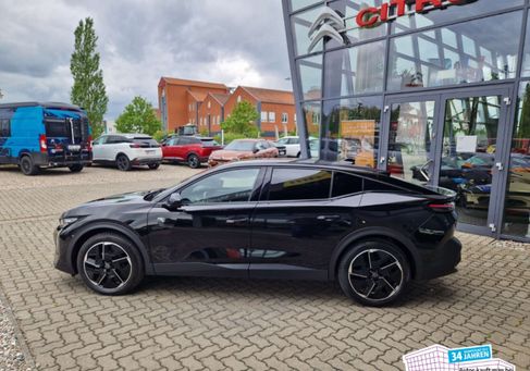 Peugeot 408, 2025