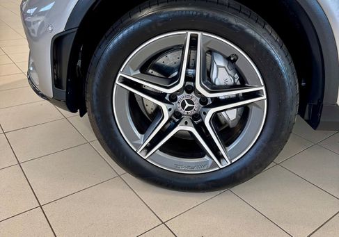Mercedes-Benz GLC 300, 2021 3