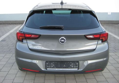 Opel Astra, 2020