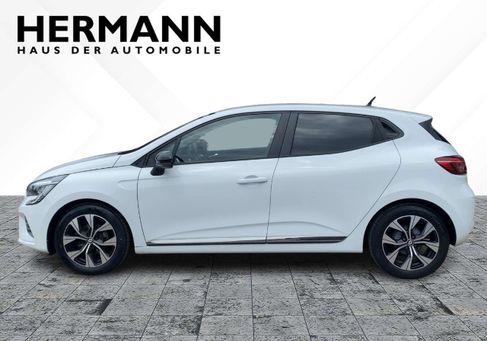 Renault Clio, 2023 3