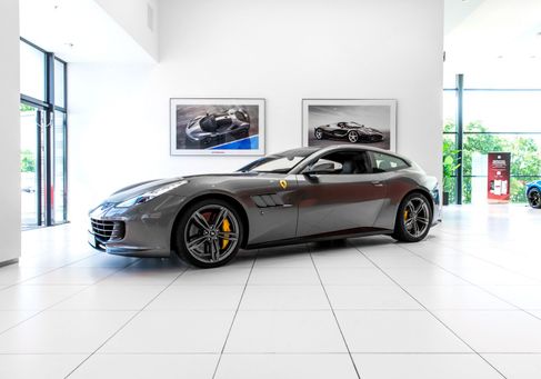 Ferrari GTC4Lusso, 2017