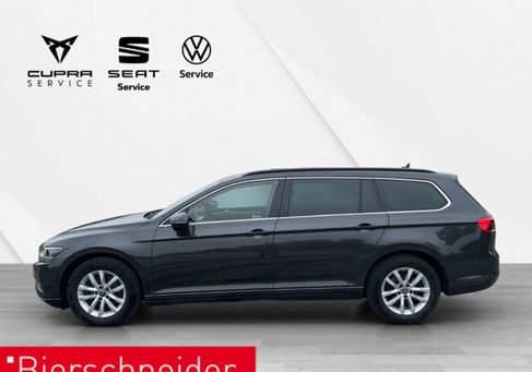 Volkswagen Passat Variant, 2023 3