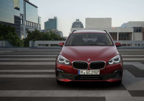 BMW 216, 2019