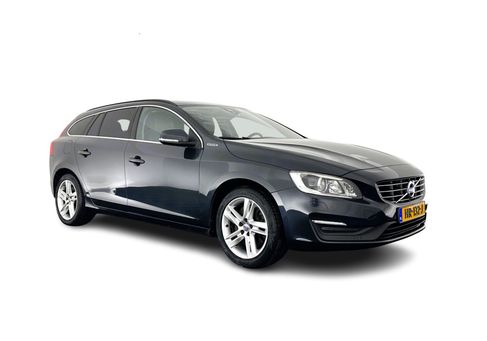 Volvo V60, 2015