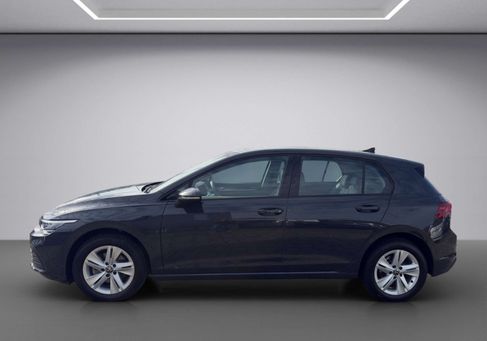Volkswagen Golf, 2023 2