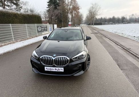 BMW 118, 2019