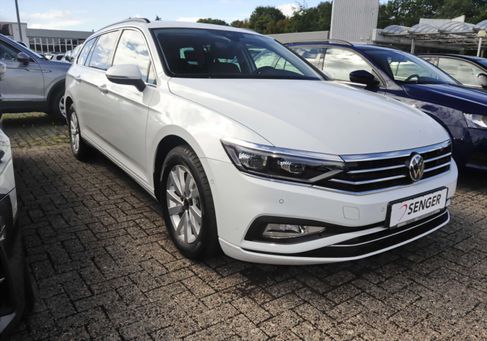 Volkswagen Passat Variant, 2023 3