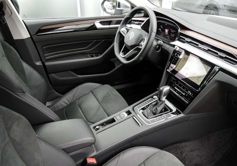 Volkswagen Arteon, 2023 3