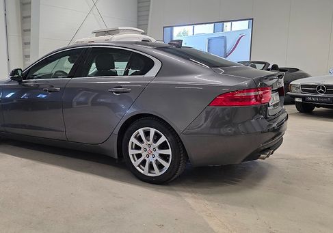 Jaguar XE, 2019