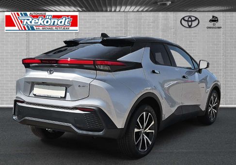 Toyota C-HR, 2025 2