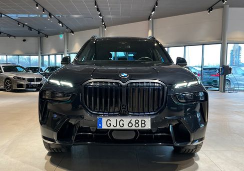 BMW X7, 2025