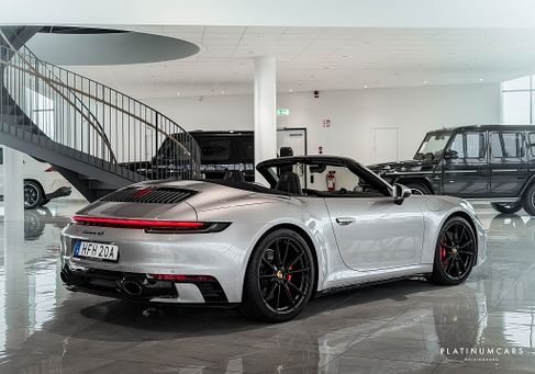 Porsche 911, 2022 2