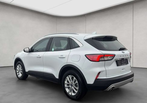 Ford Kuga, 2022