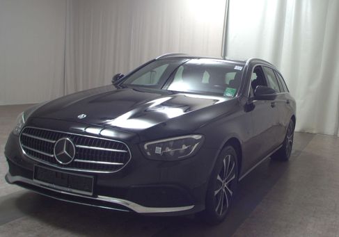 Mercedes-Benz E 300, 2021