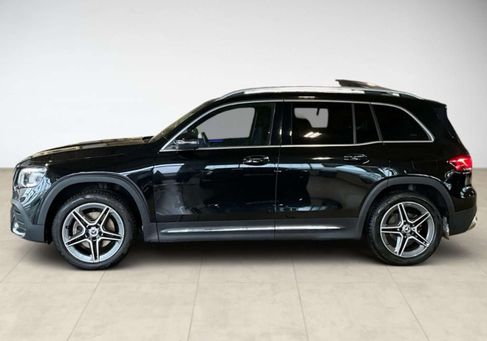 Mercedes-Benz GLB 200, 2022 3