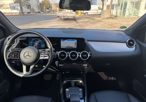 Mercedes-Benz B 250, 2022