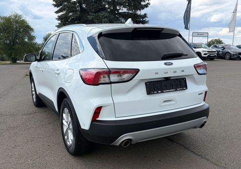 Ford Kuga, 2022