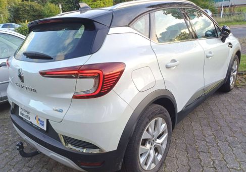 Renault Captur, 2022 3