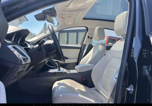 Jaguar E-Pace, 2018