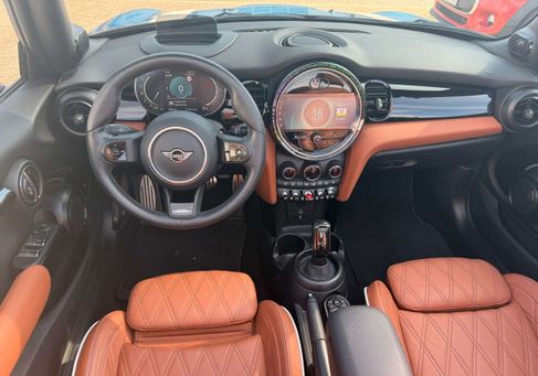 MINI Cooper Cabrio, 2024