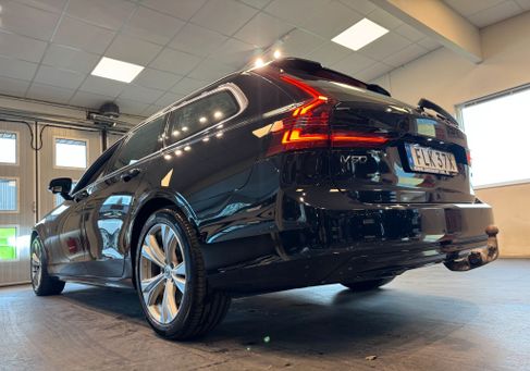 Volvo V90, 2023