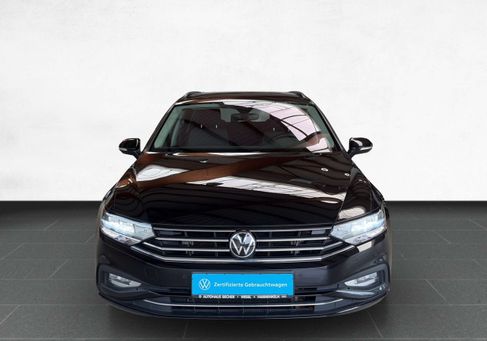 Volkswagen Passat Variant, 2023 3