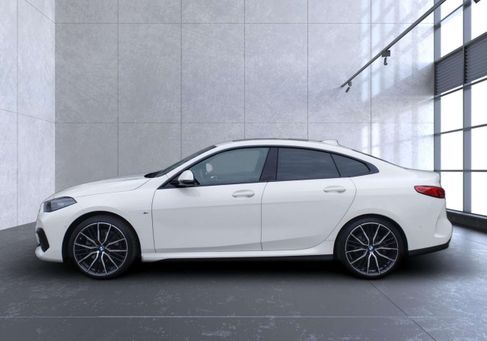 BMW 218, 2024 2