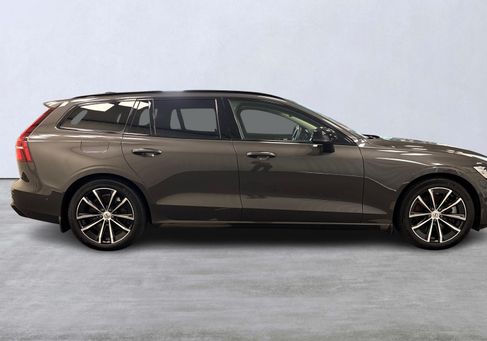 Volvo V60, 2025