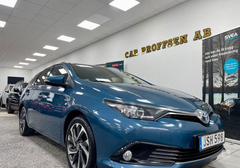 Toyota Auris Touring Sports, 2016