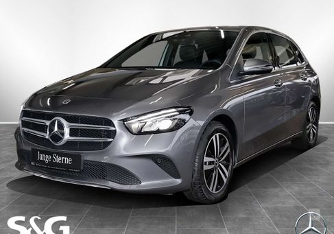 Mercedes-Benz B 250, 2022