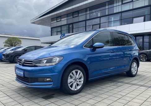 Volkswagen Touran, 2023 3