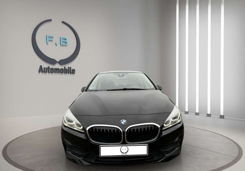 BMW 225, 2020
