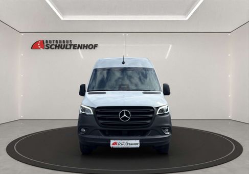 Mercedes-Benz Sprinter, 2024 2